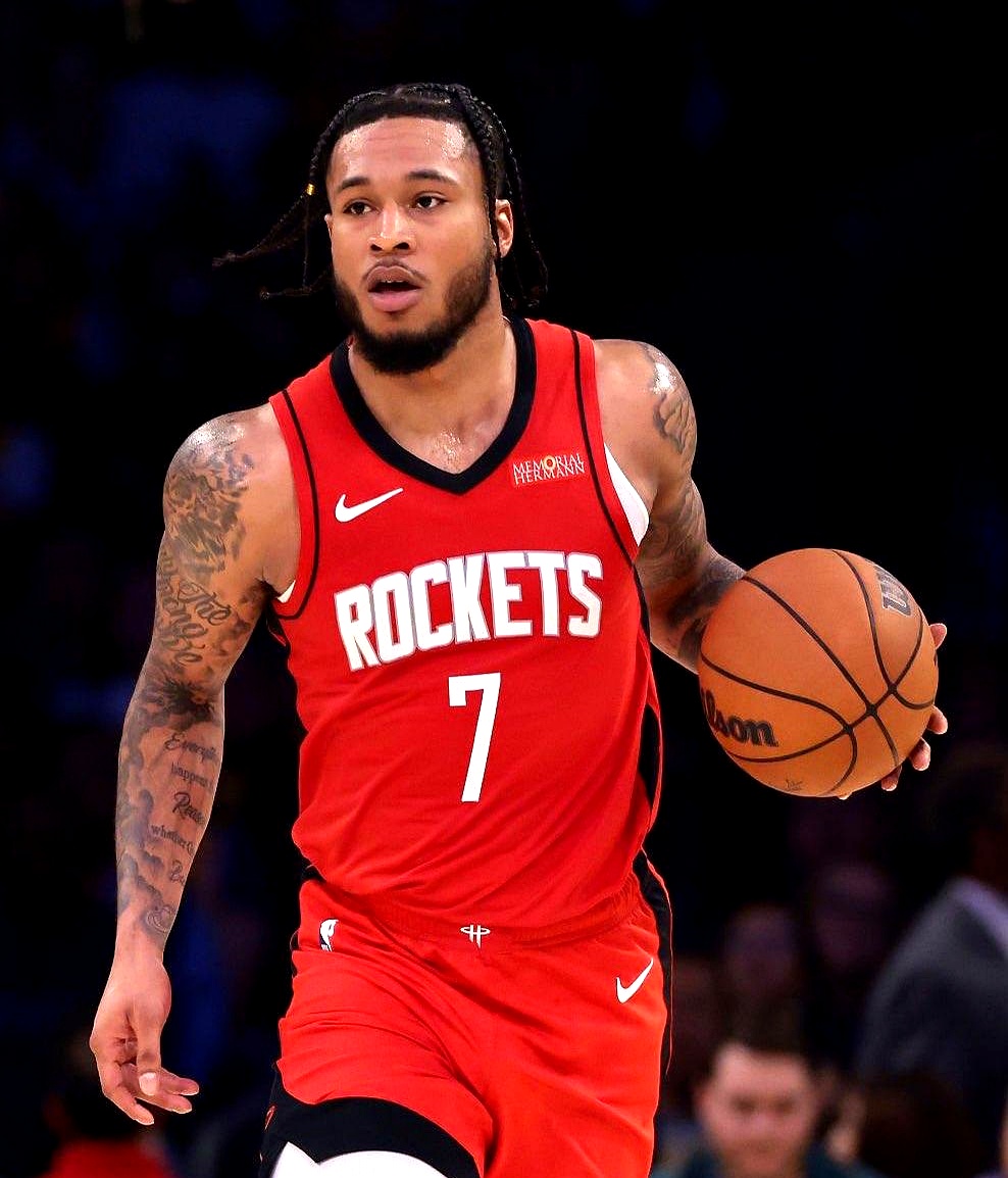 满冠国际 -英超倒计时，密尔沃基雄鹿今夜状态回暖，细节引发关注，悬念犹存，赛程密集仍需轮换 