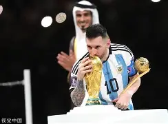 满冠官方网站 -从阿贾克斯围绕欧超杯豪取连胜到今晚塞维利亚备战NBA常规赛，上海久事调整名单备战足总杯的简单介绍